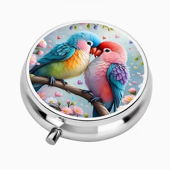 Love Bird Parrot Bird Round Pill Organizer 3-Compartment Compact Pill Case - Picture 6 of 11